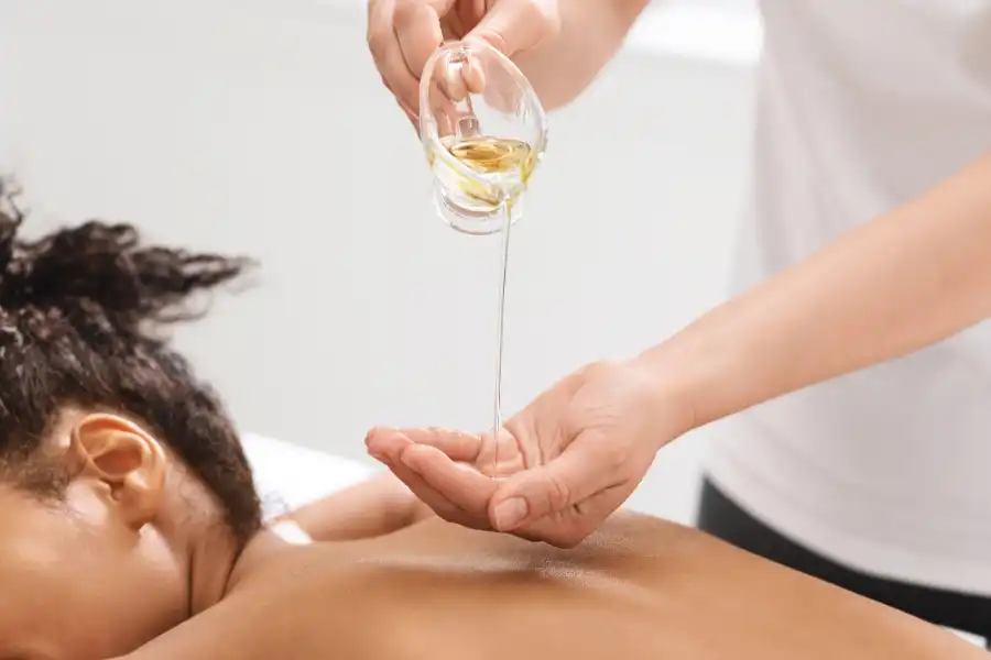 How Aroma Therapy Complements Other Spa Treatments in San Francisco, CA